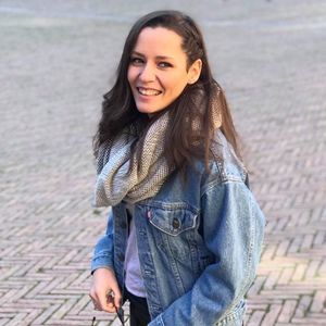 Meet your Posher, Annie